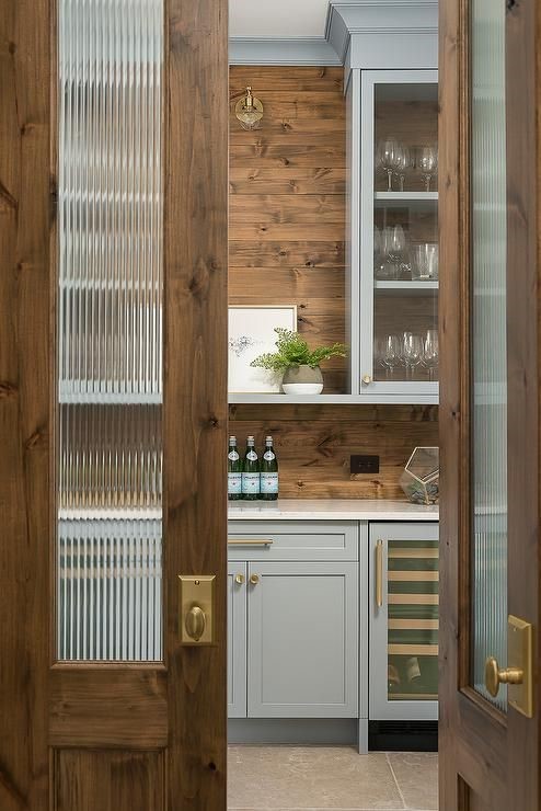 Open-panel wood kitchen door