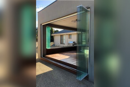 Door glass design: Unique, modern glass door designs for your apartments