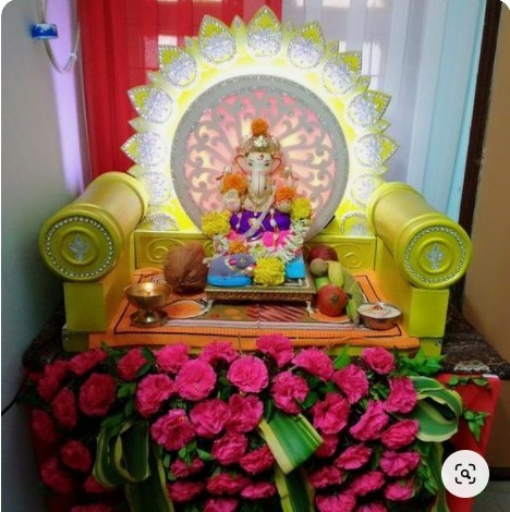 Simple Ganpati decoration at home