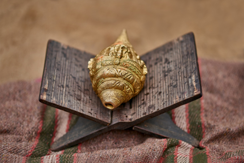 Vastu tips for keeping shankh or conch shell at home